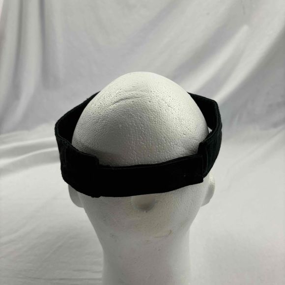 Ashley Furniture Unisex Visor Black Adjustable One Size Fits All - Picture 4 of 10